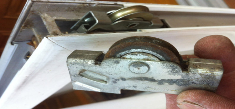 screen door roller repair in Brawley